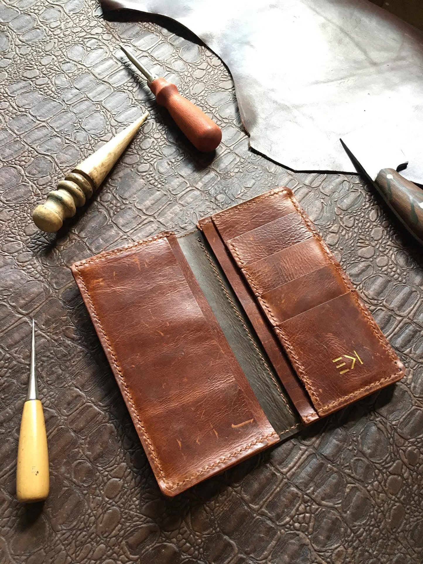 TOKIYO EDI Semilong Wallet