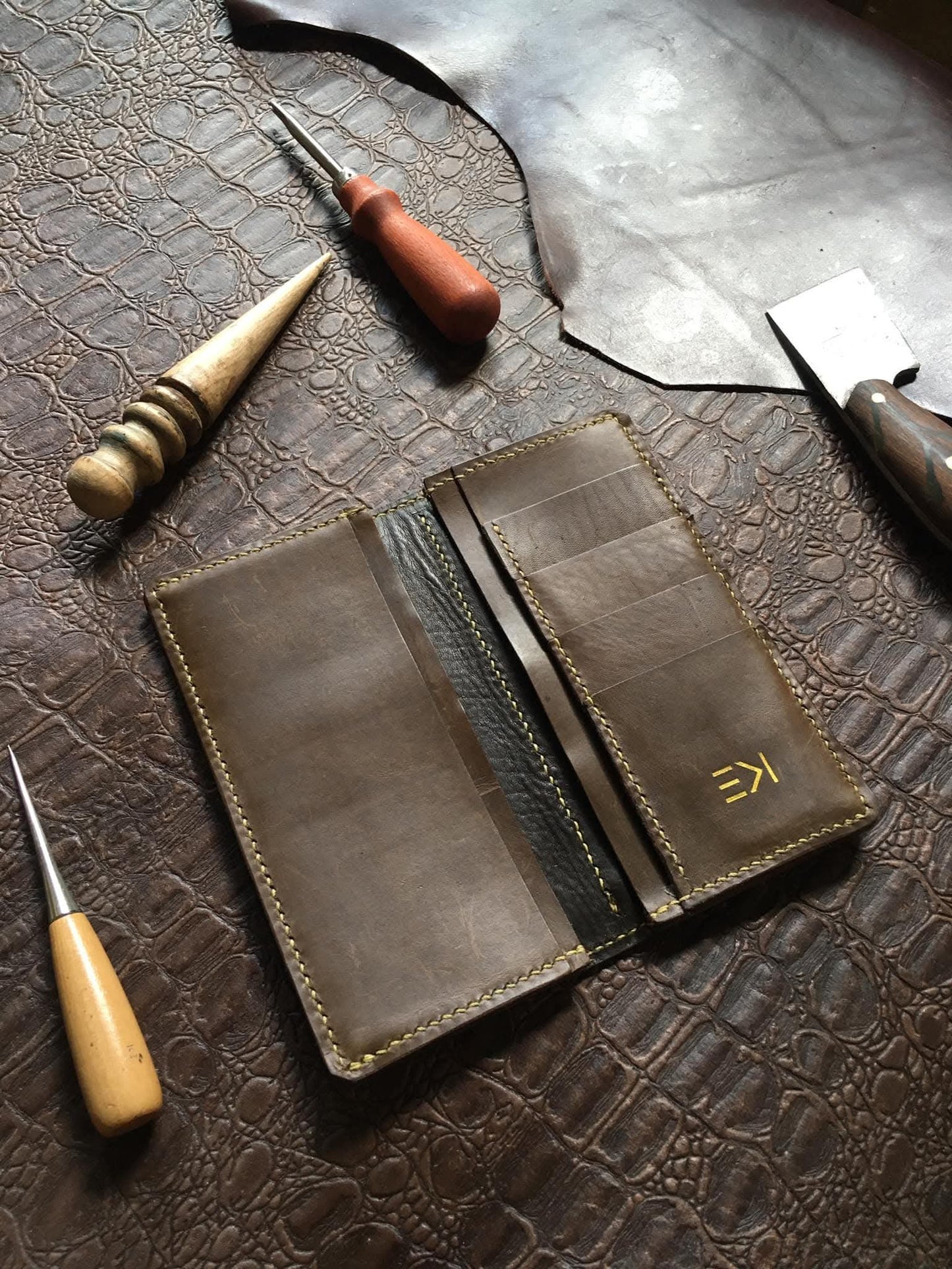 TOKIYO EDI Semilong Wallet