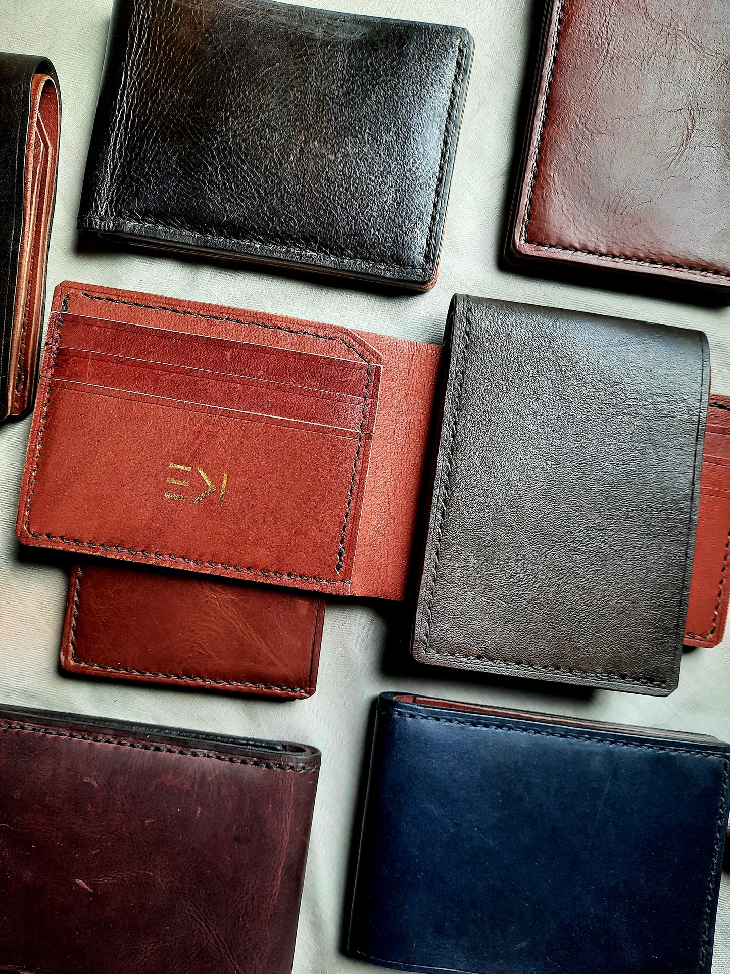 BELLAGIO EDI Bifold Volume 01 (Brown Interior)