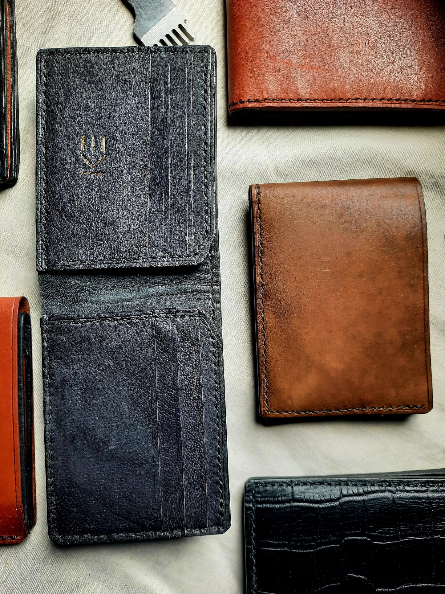 BELLAGIO EDI Bifold Volume o2 (Black Interior)